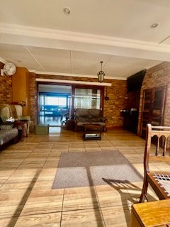 4 Bedroom Property for Sale in Outeniqua Strand Western Cape